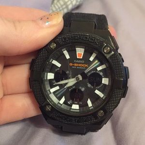 Casio G-Shock Analog/Digital Solar Powered Watch.